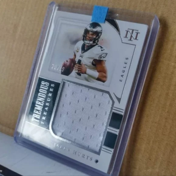 🏈🏆Jalen Hurts "Tremendous Treasures White Patch - 70/99 Insert" Card🏆🏈 - Picture 2 of 5